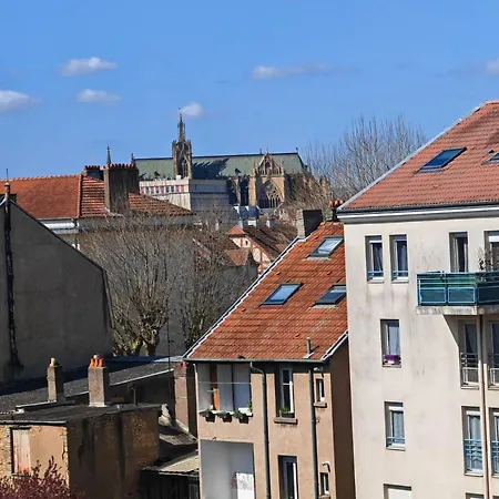 La Classe 3 Etoiles Jusqu'a 4 Personnes Daire Metz